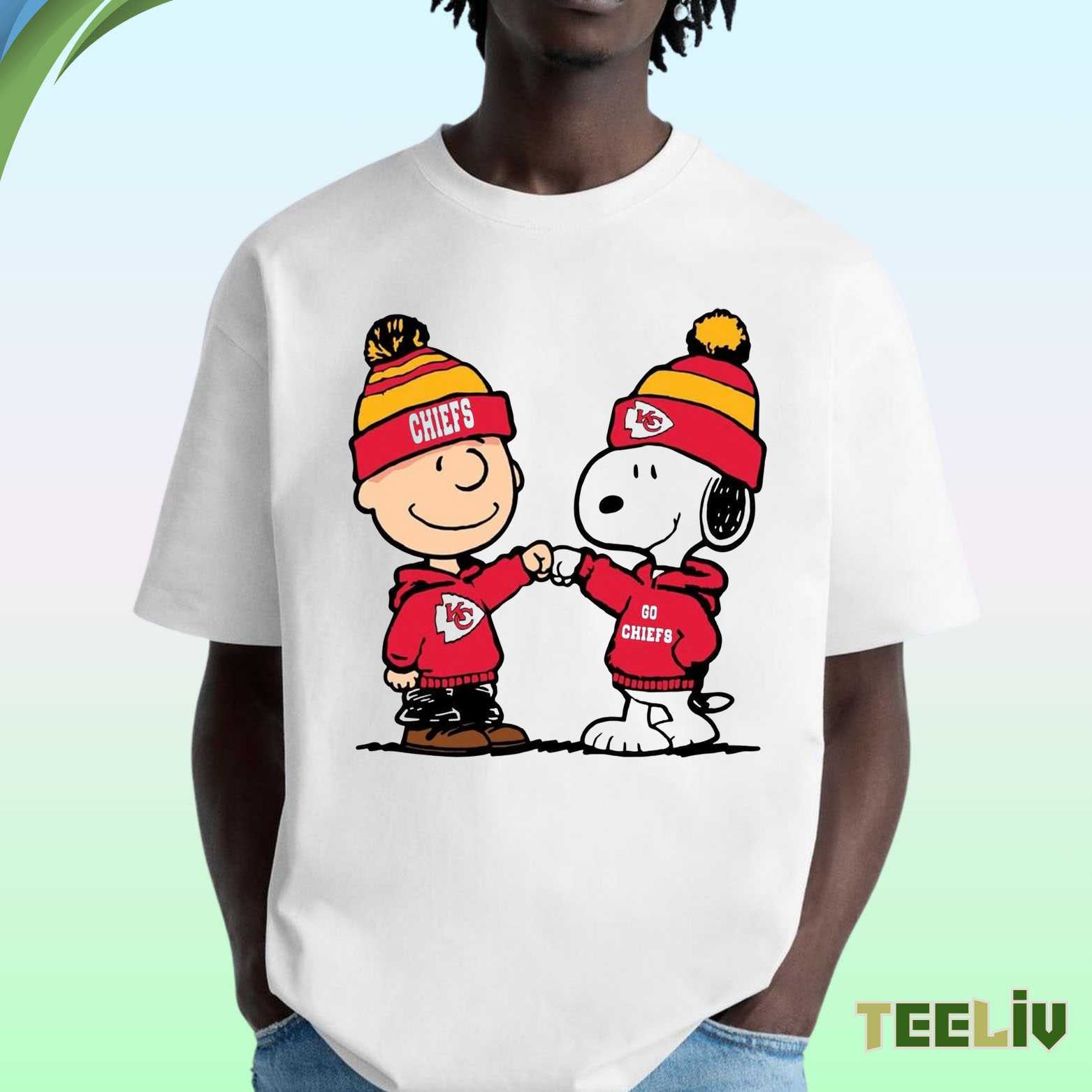 Snoopy & Charlie Brown Kansas City Chiefs Shirt – Peanuts Nfl Fan Tee
