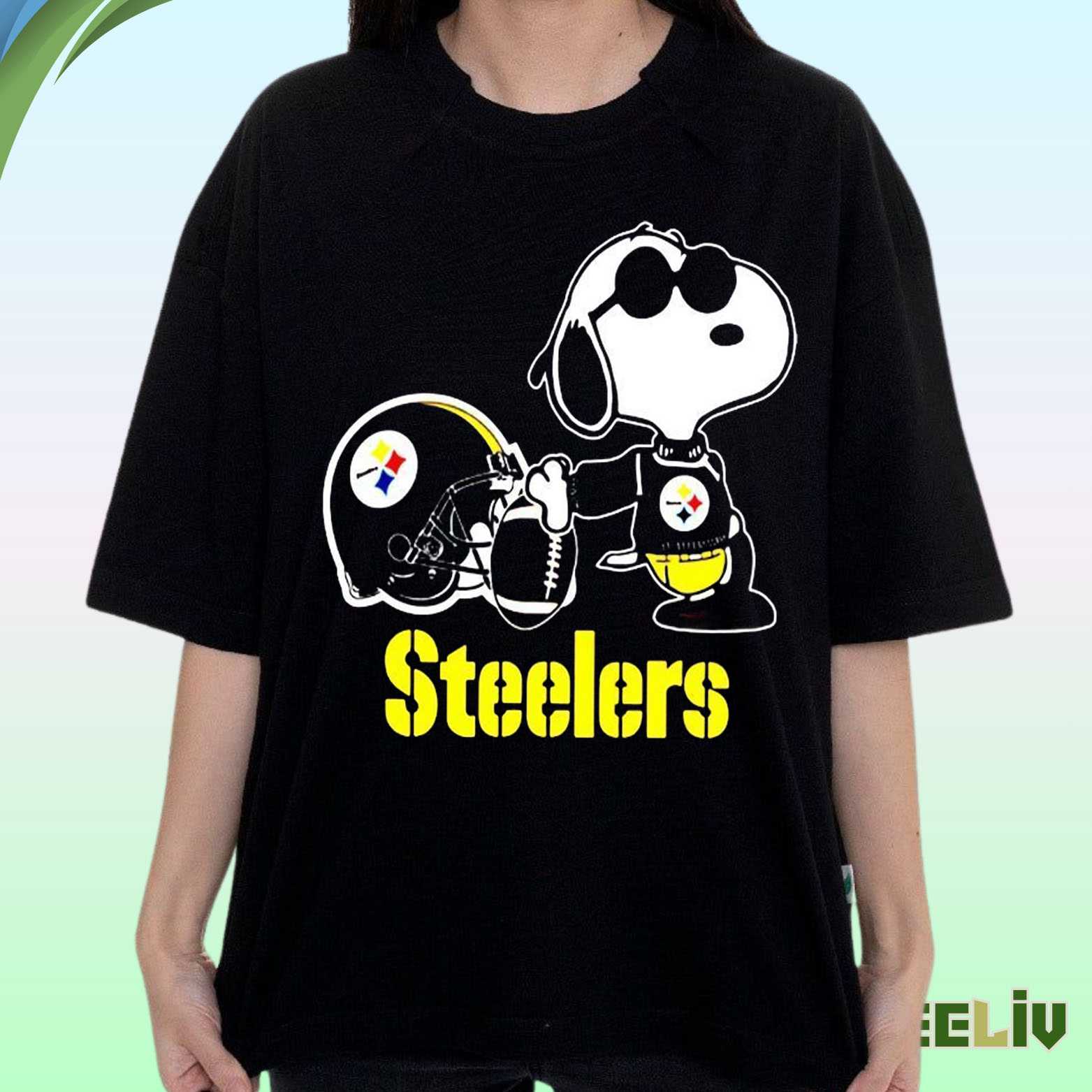 Snoopy Steelers Graphic Tee – Cool Pittsburgh Football Fan Shirt